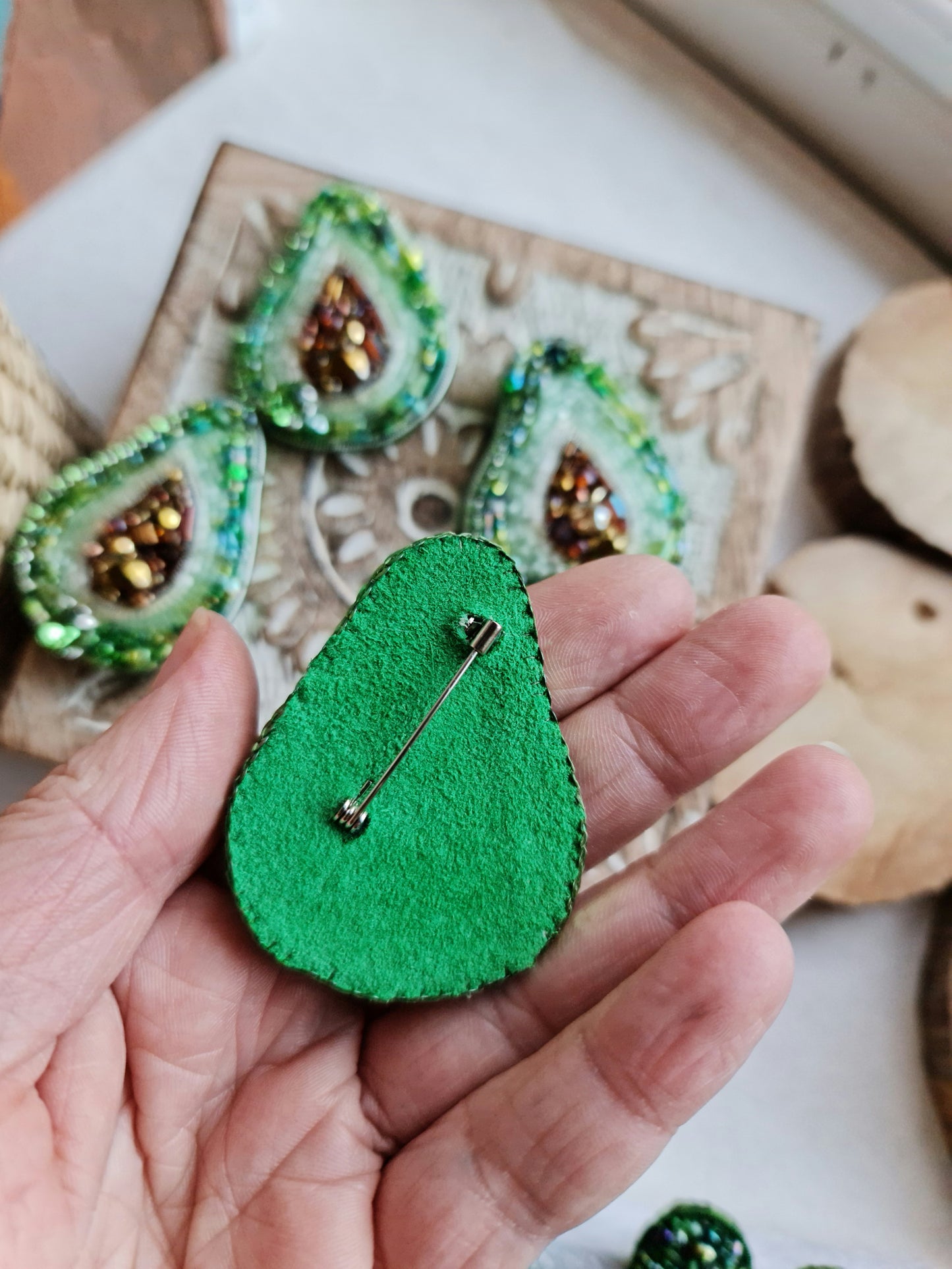 Lapel pin avocado beaded brooch, Fruit jewelry, father's day gift, gardener gift