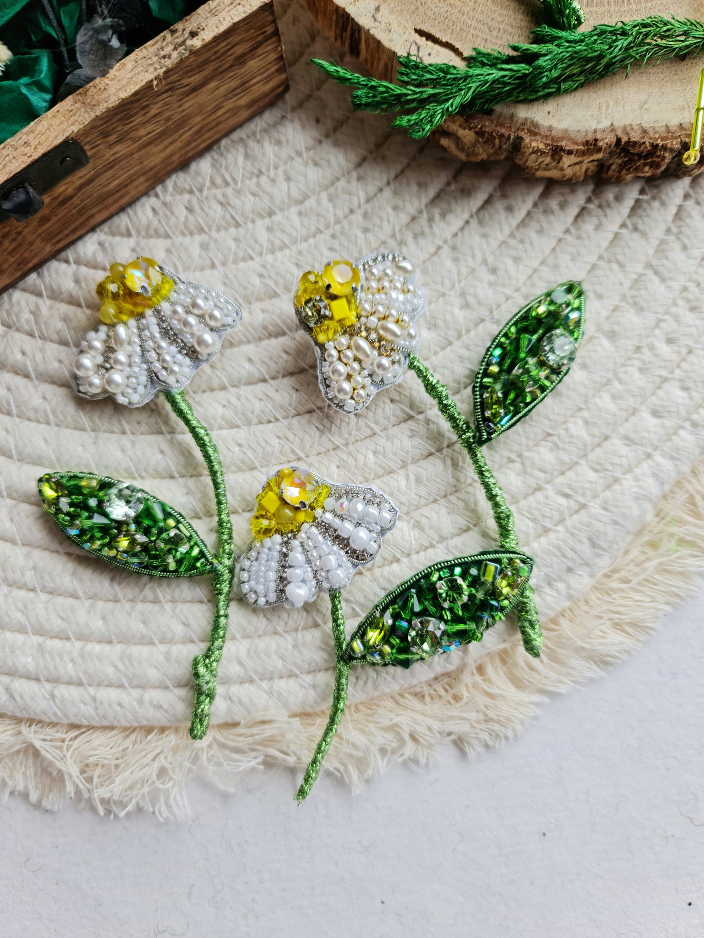 daisy flower brooch, lapel pins men, unique gifts for her