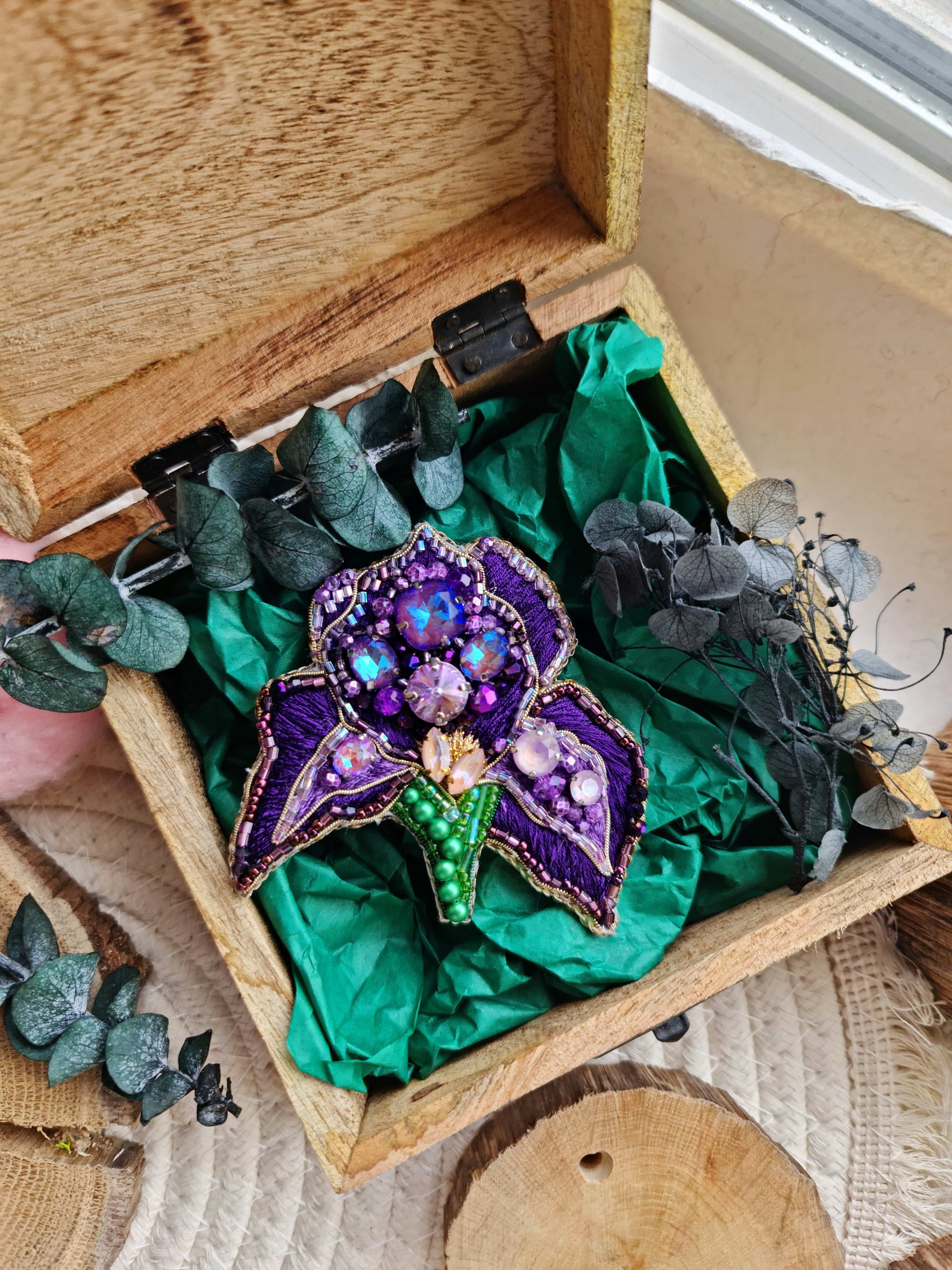 Blooming Elegance Flower Brooch Collection