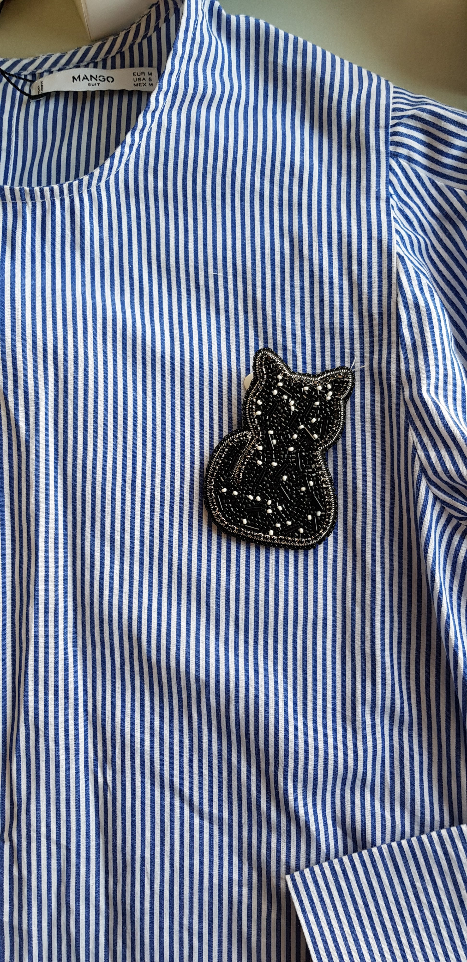 Cat Beaded Brooch