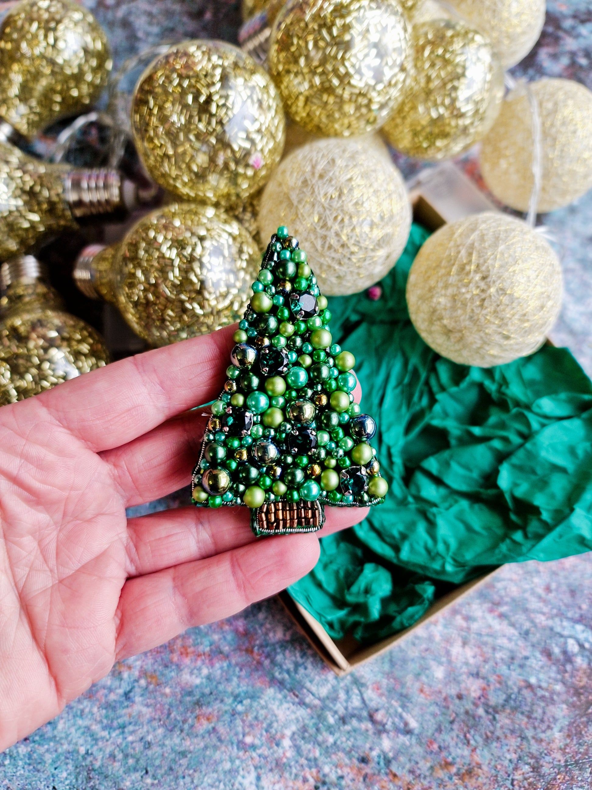 Emerald Christmas Tree Brooch