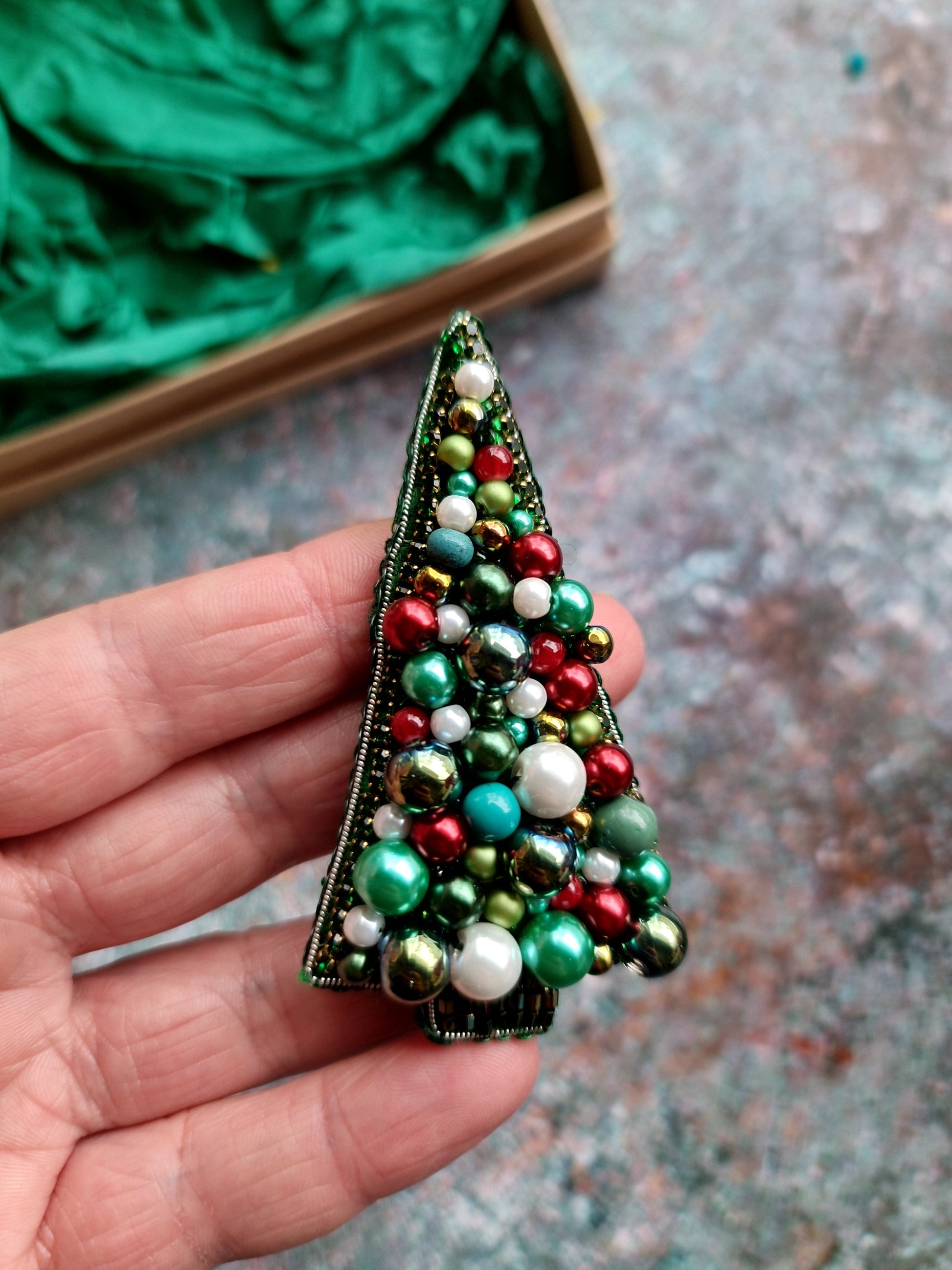 Christmas Tree Beaded Brooch