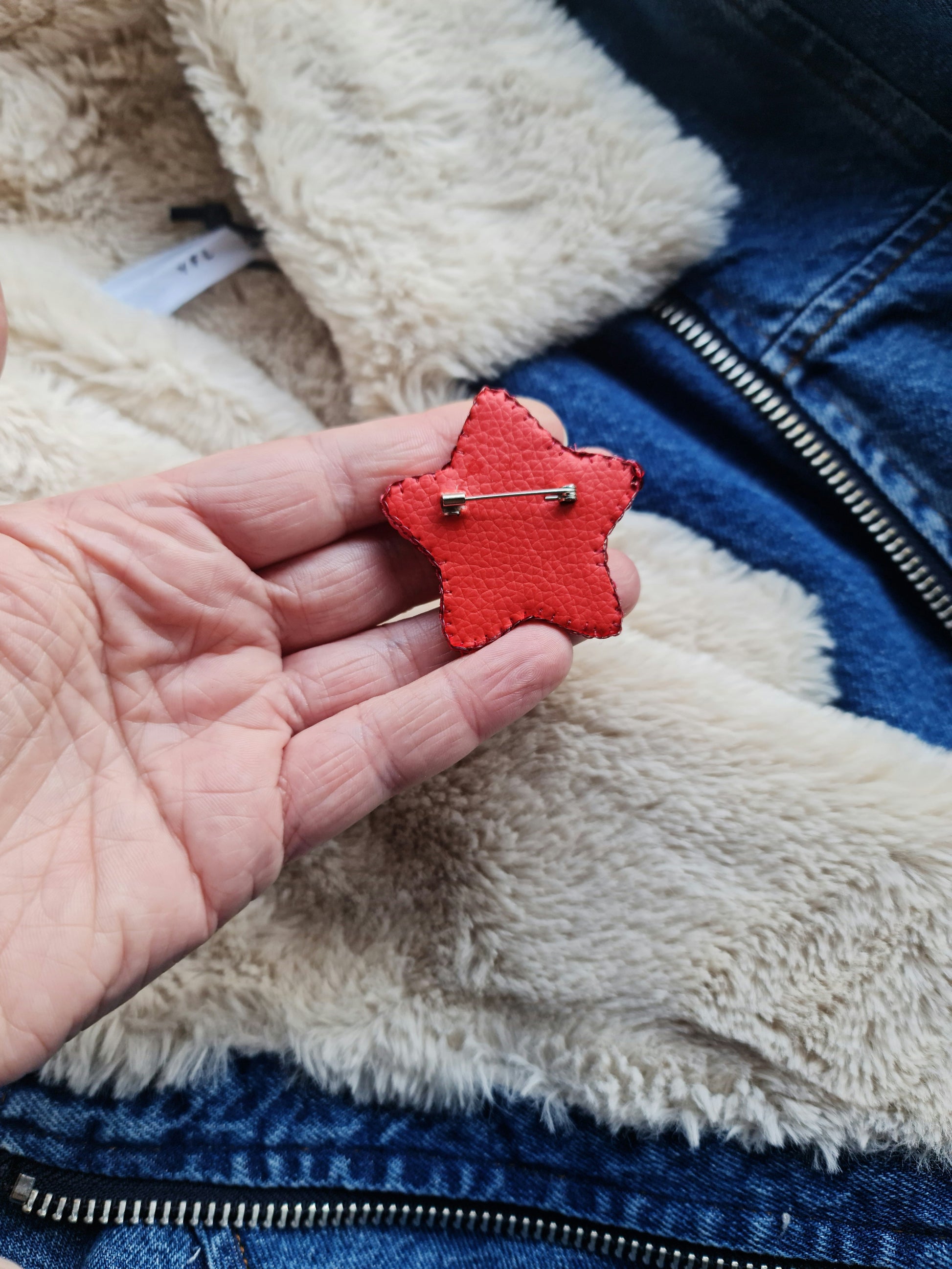 Red Star Beaded Brooch