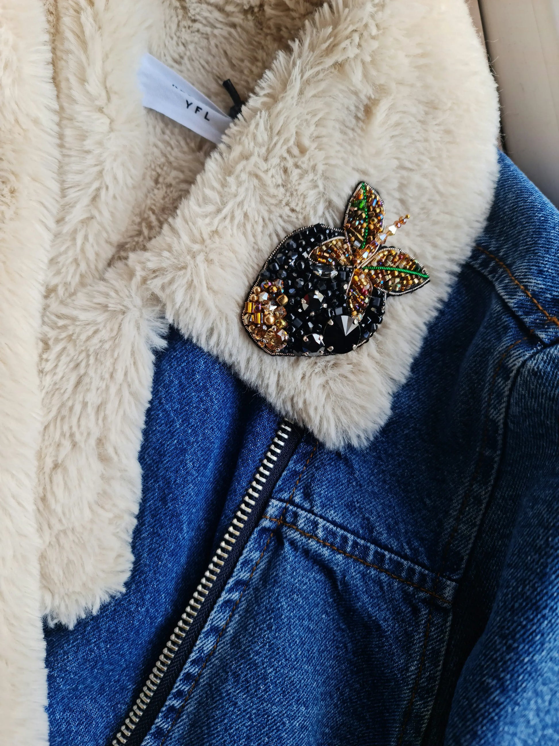 Black Strawberry Beaded Brooch