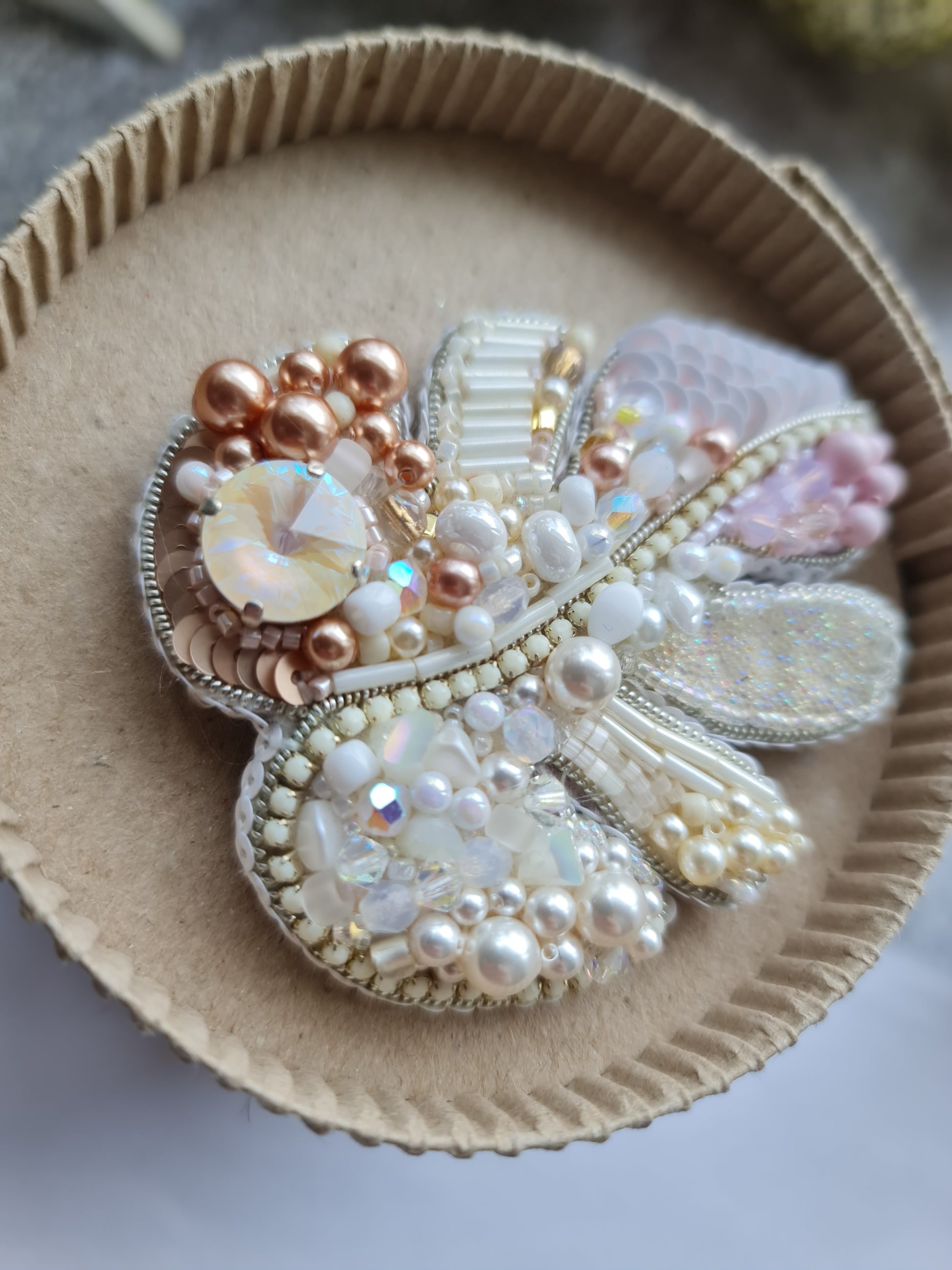 Monstera Leaf Beaded Brooch or Keychain
