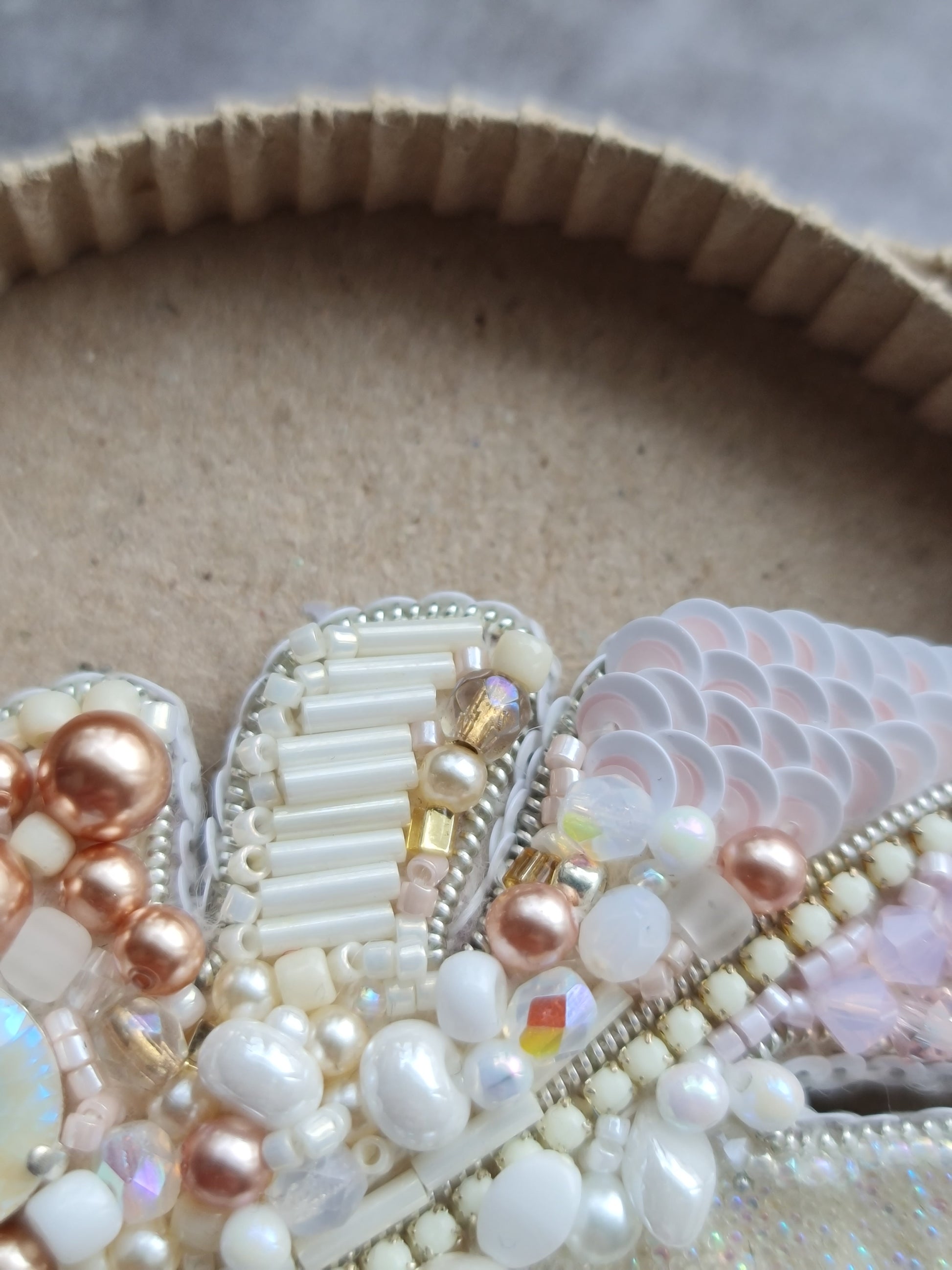 Monstera Leaf Beaded Brooch or Keychain