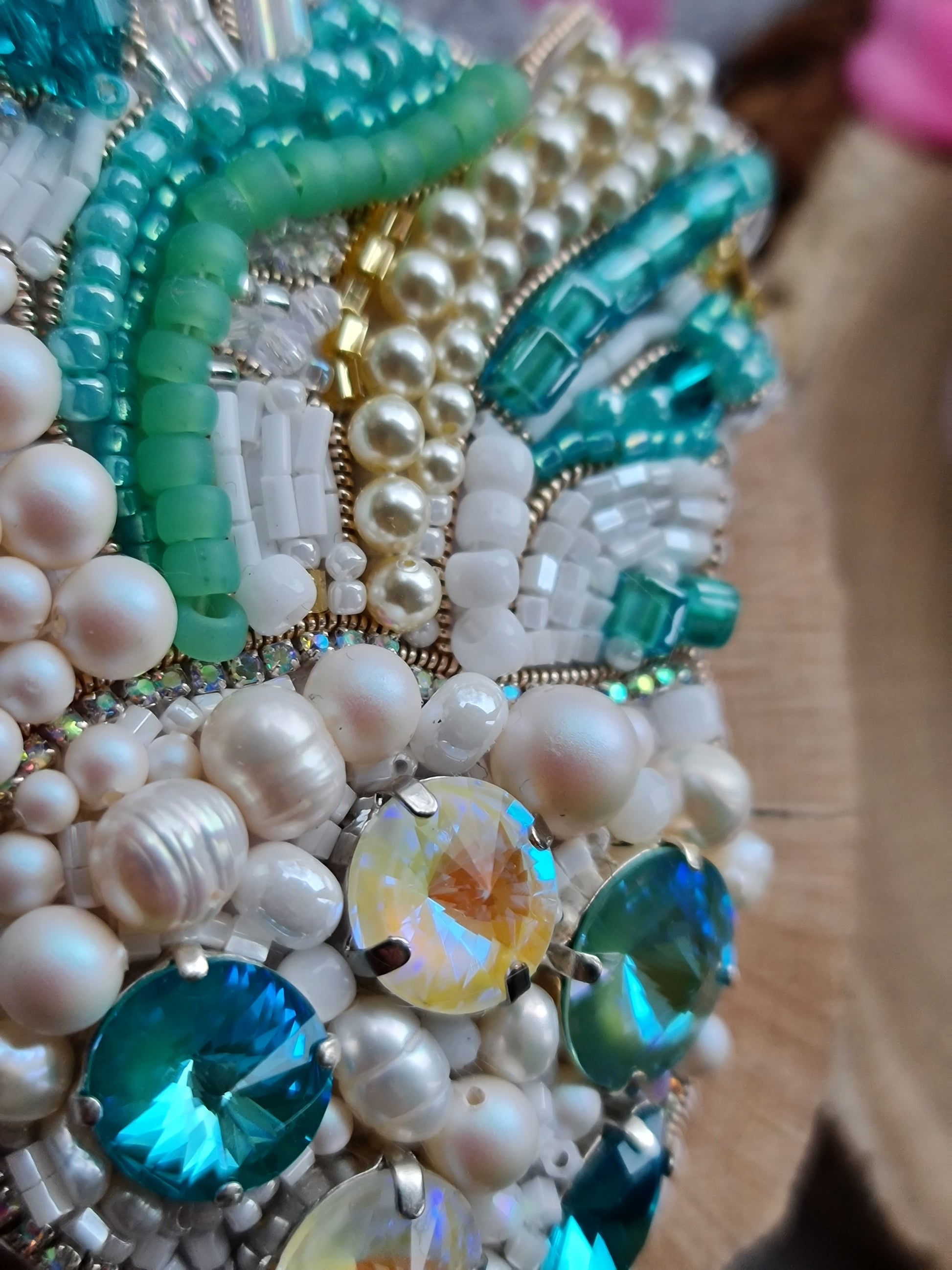 Pearl Anatomical Heart Beaded Brooch