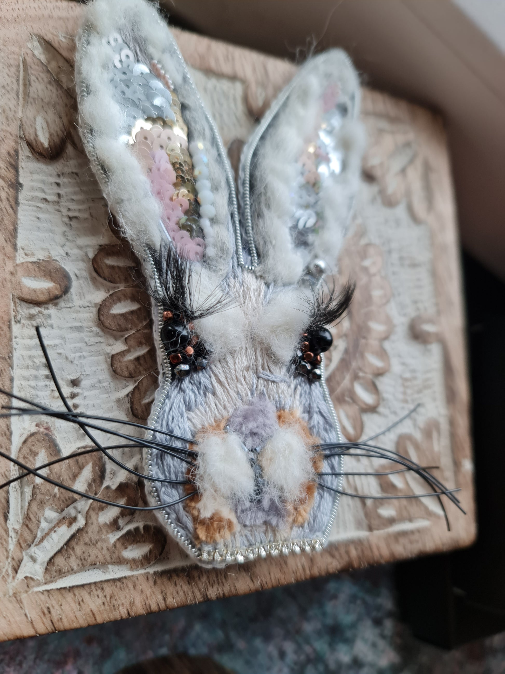 Gray Bunny Face Beaded Brooch