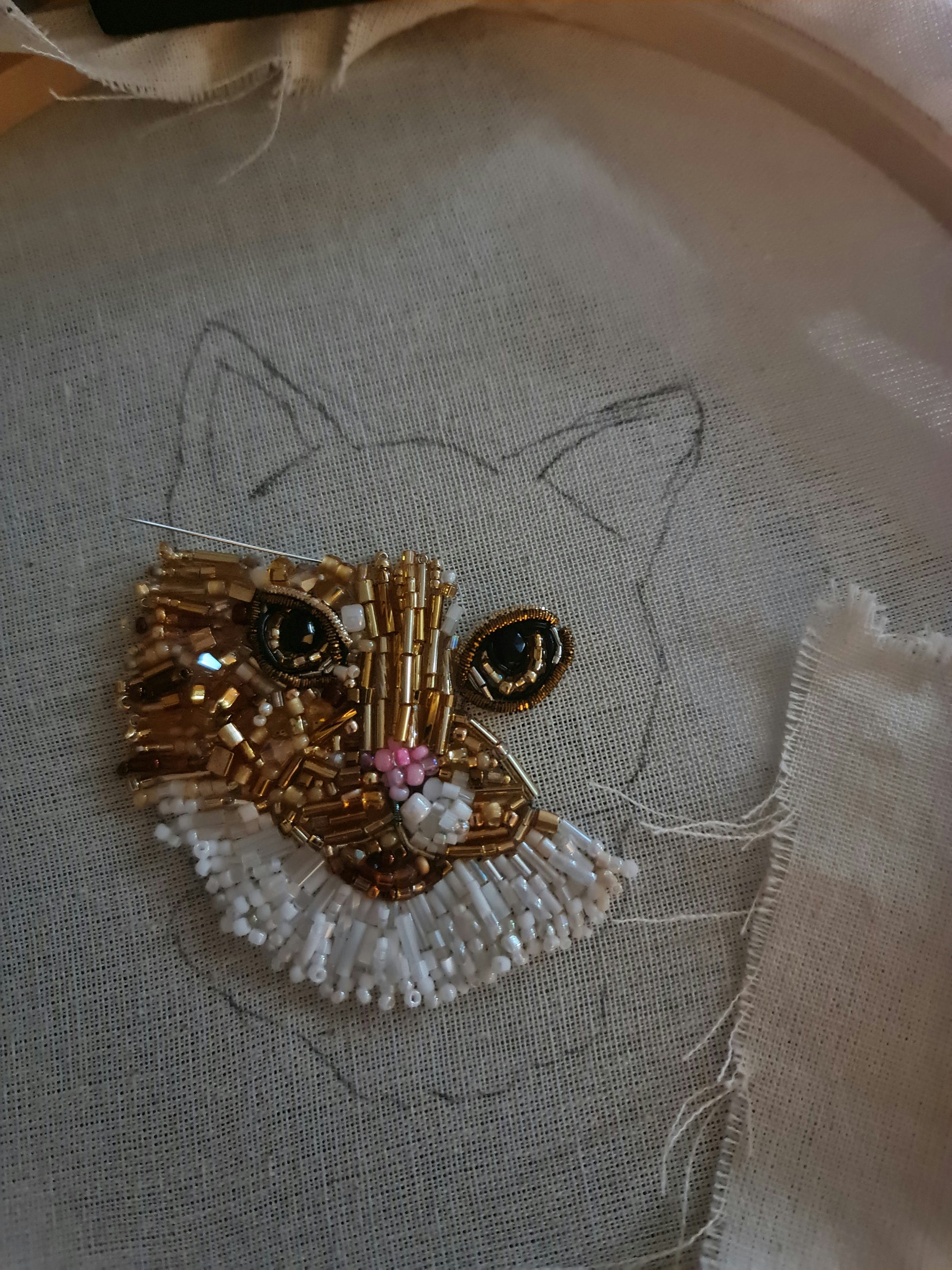 Custom Pet Portrait Beaded Brooch or Wall Art