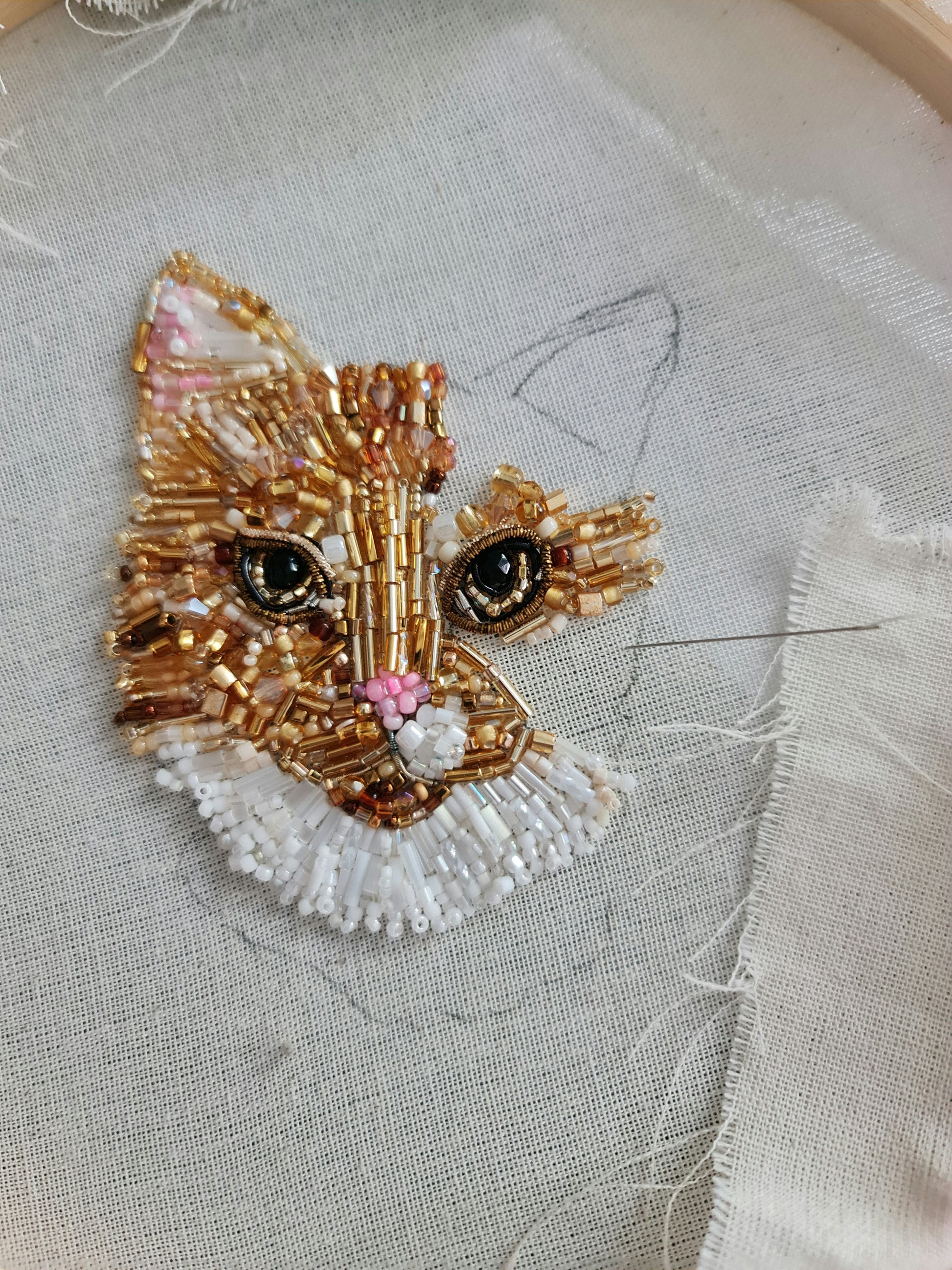 Custom Pet Portrait Beaded Brooch or Wall Art