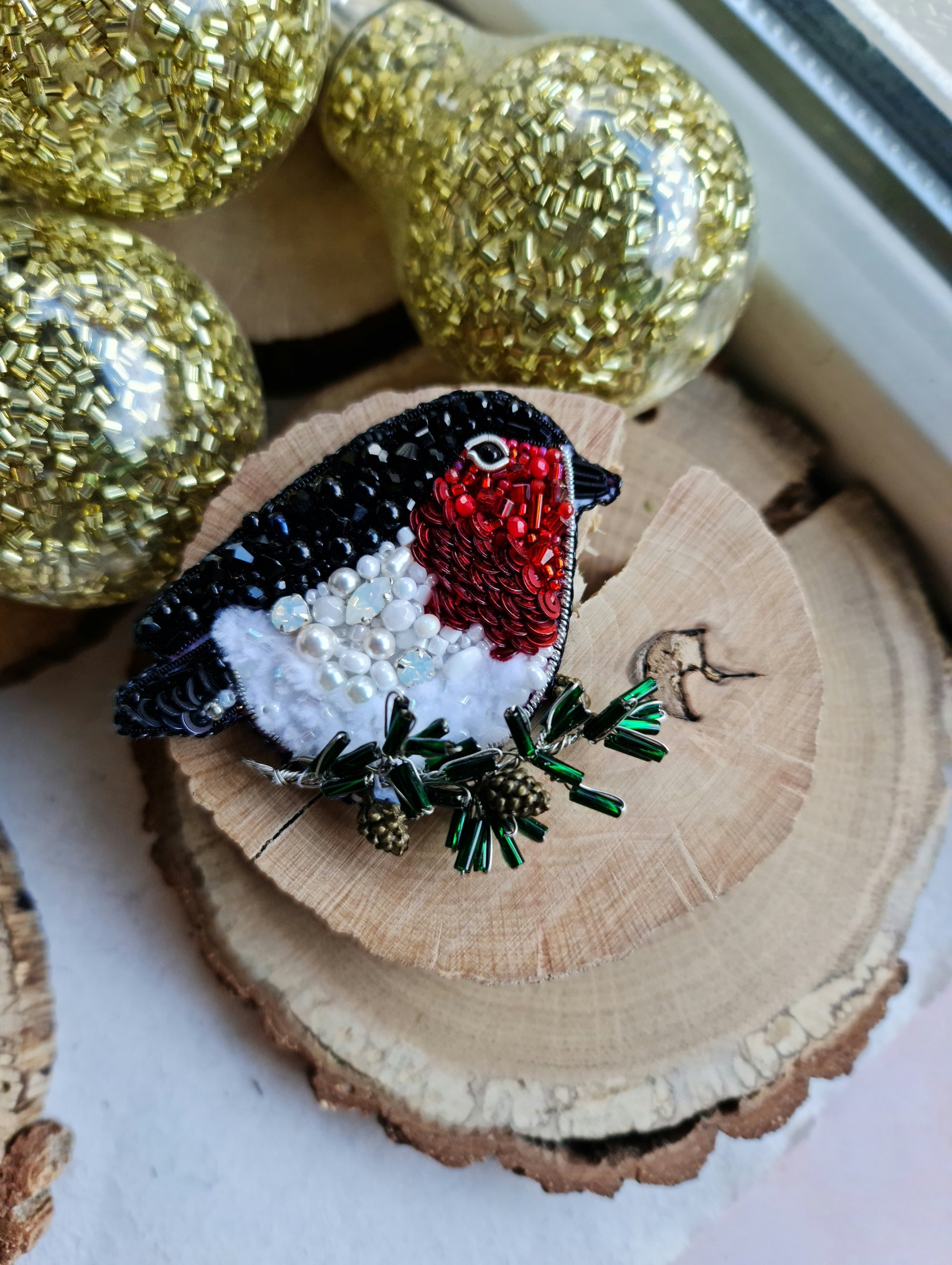 Bullfinch Beaded Brooch