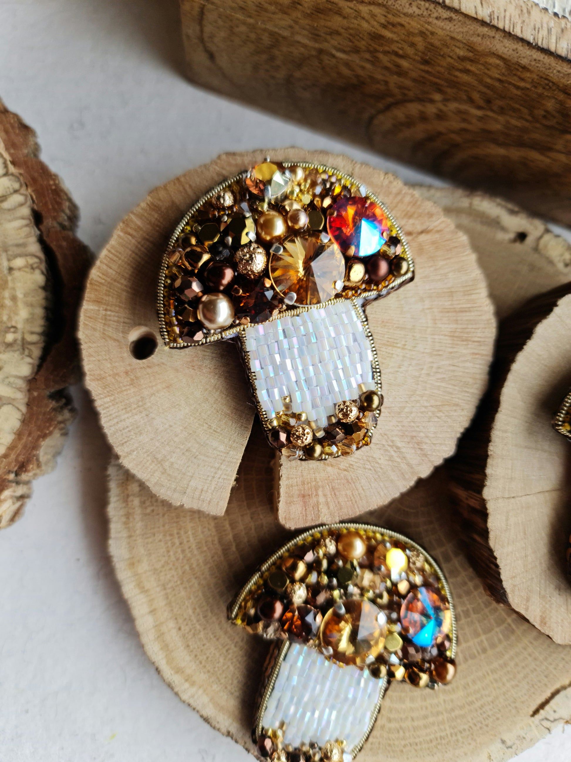 Brown Mushroom Beaded Brooch