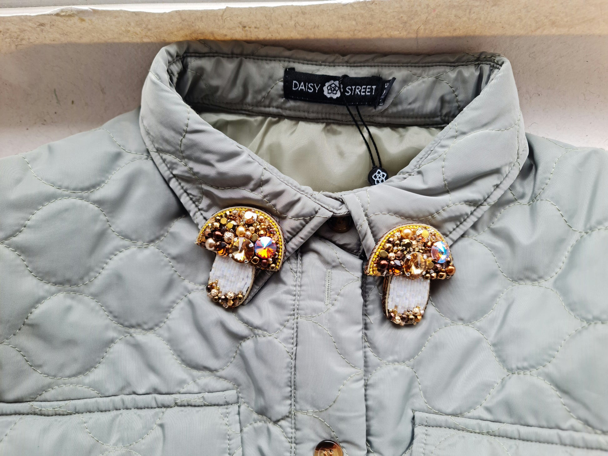 Brown Mushroom Beaded Brooch