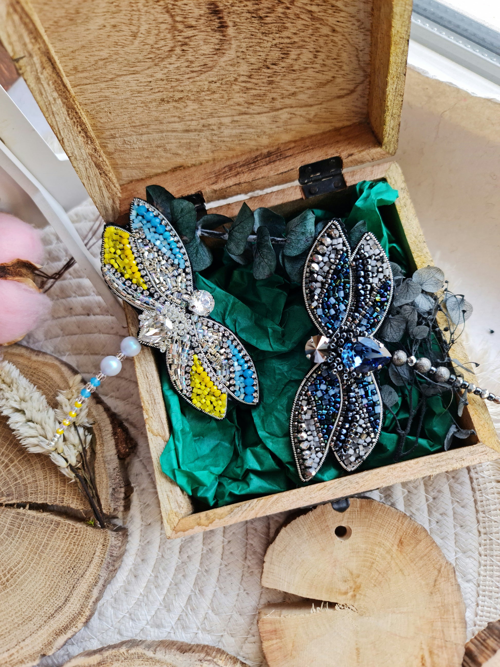 Blue Dragonfly Beaded Brooch
