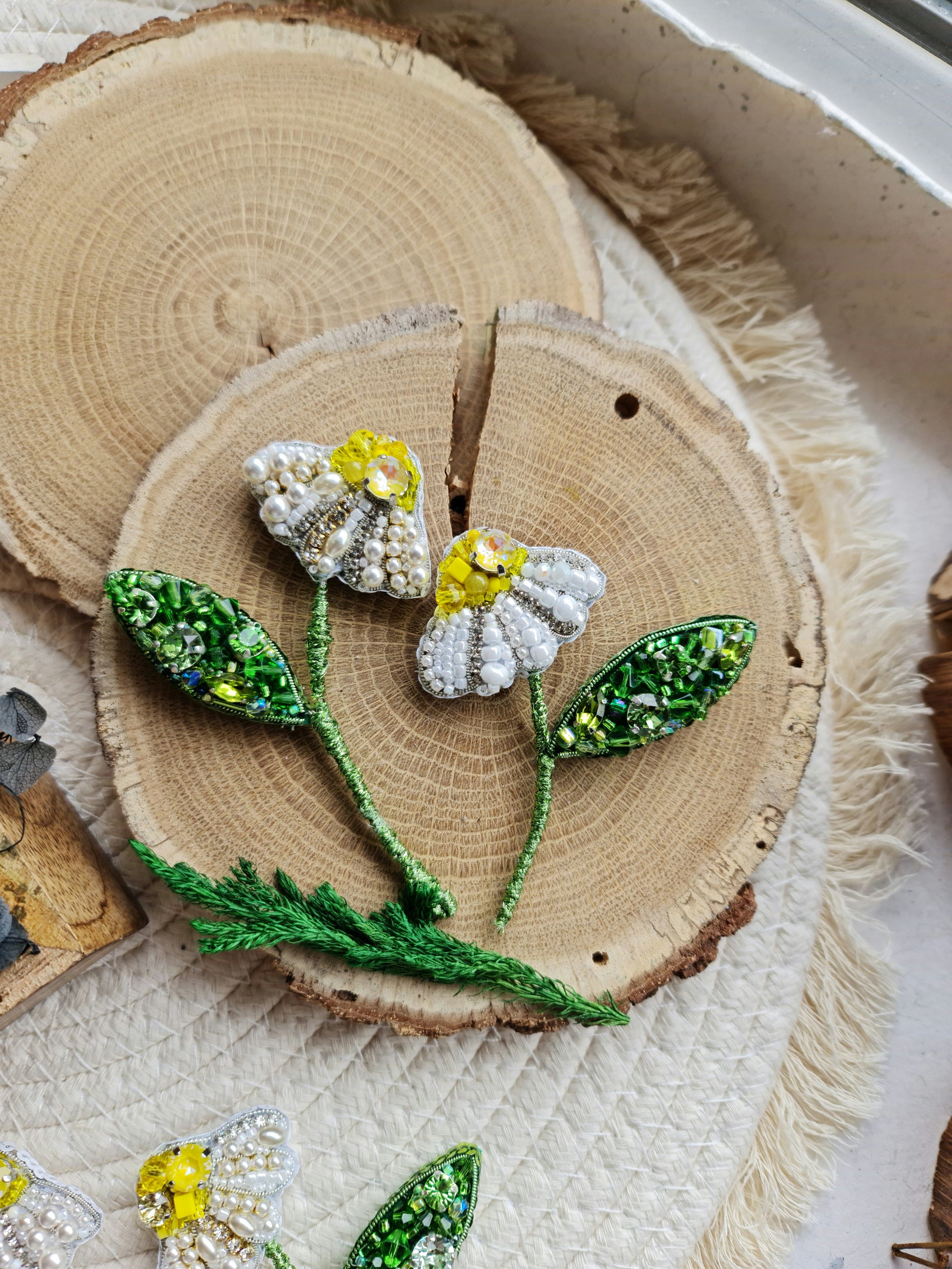daisy flower brooch, lapel pins men,  unique gifts for her