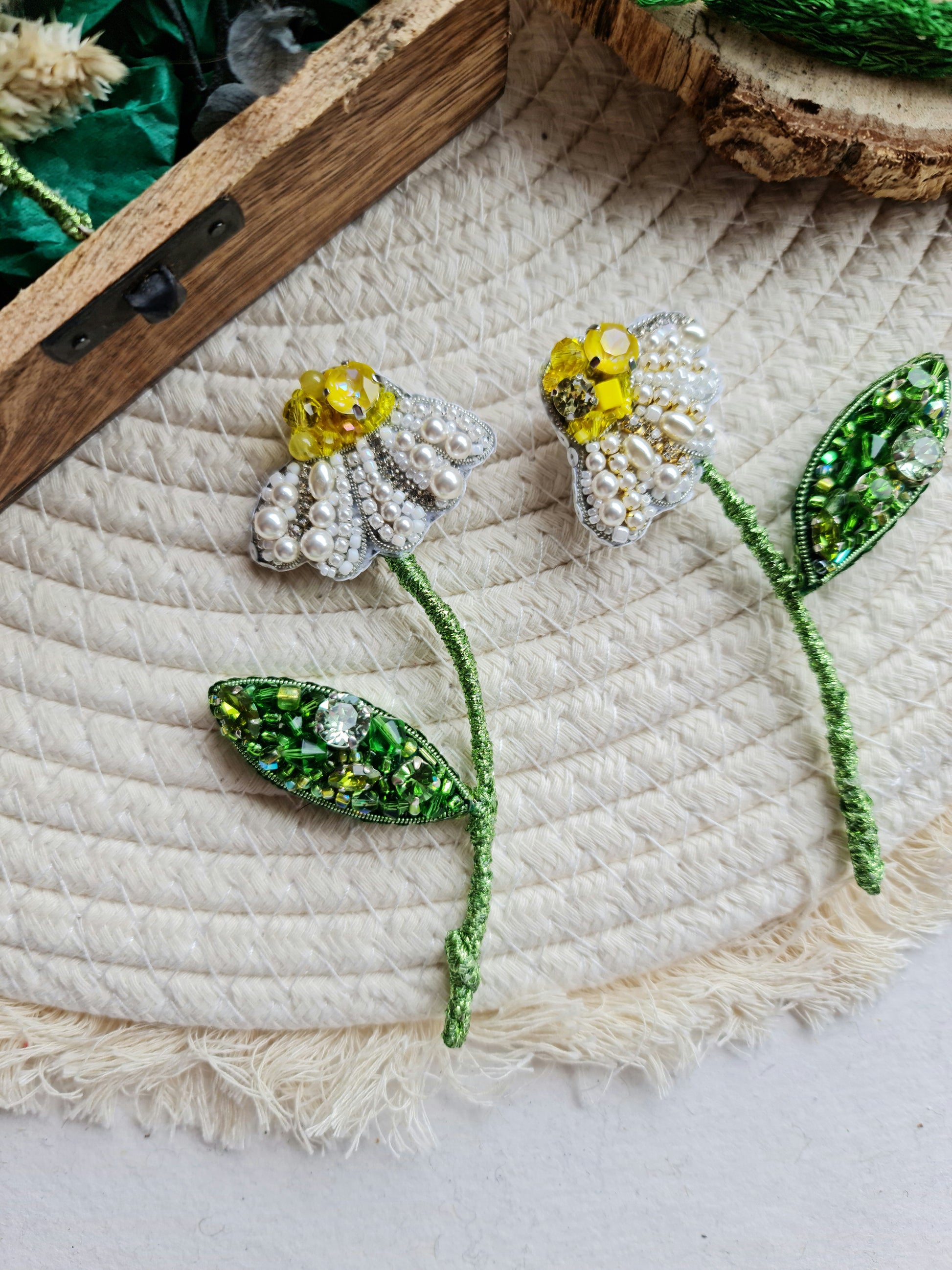 daisy flower brooch, lapel pins men,  unique gifts for her