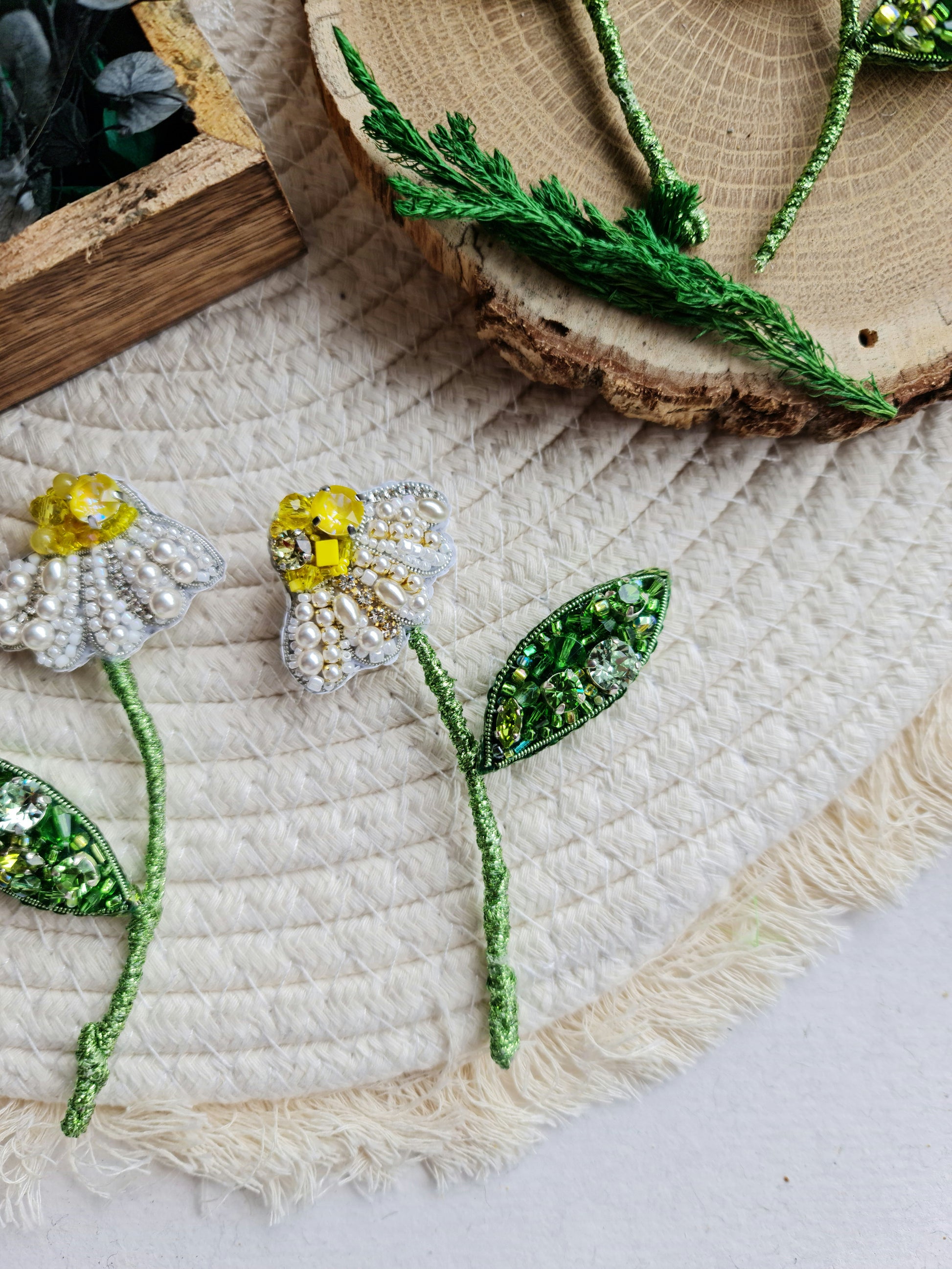 daisy flower brooch, lapel pins men,  unique gifts for her