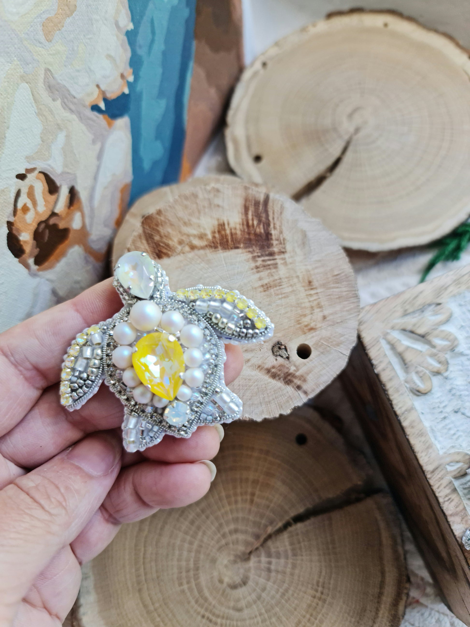 Sea Turtle Beaded Brooch