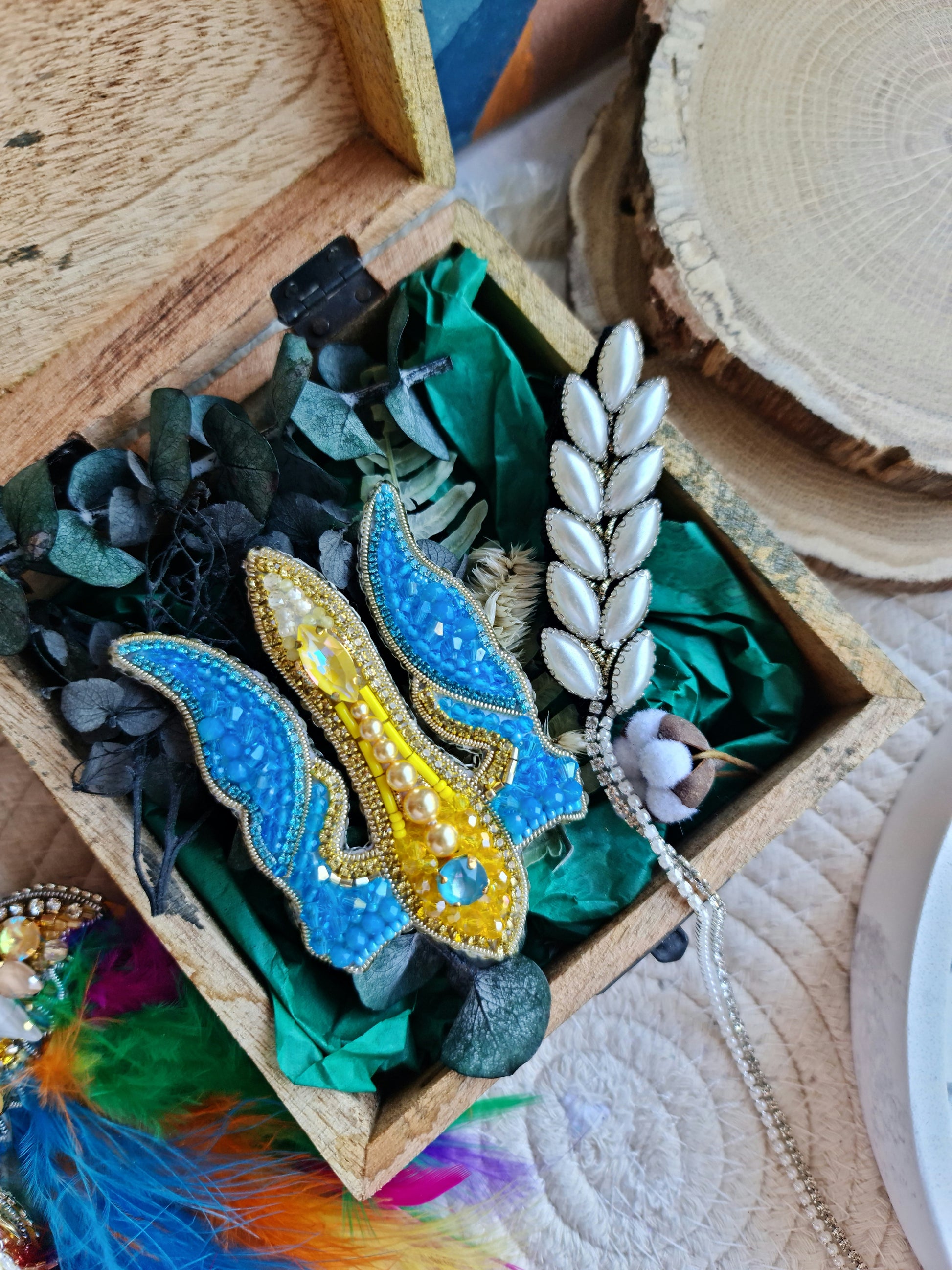 Blue and Yellow Trident Beaded Brooch