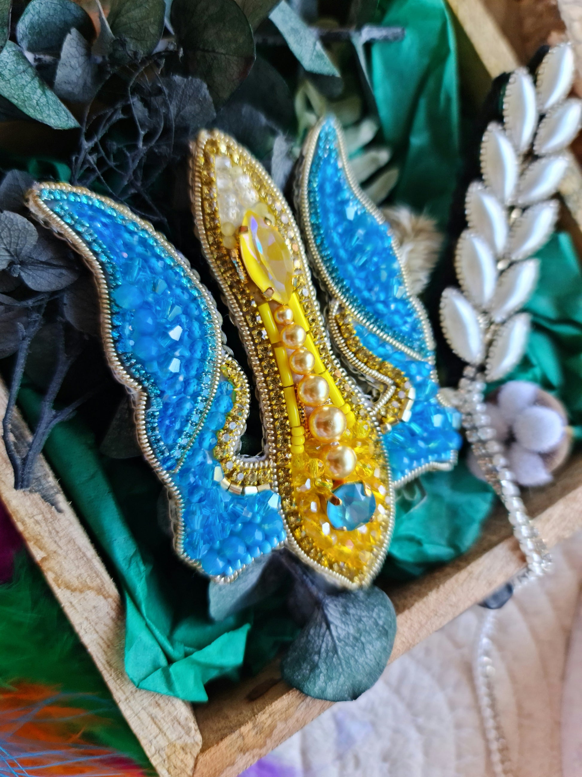 Blue and Yellow Trident Beaded Brooch