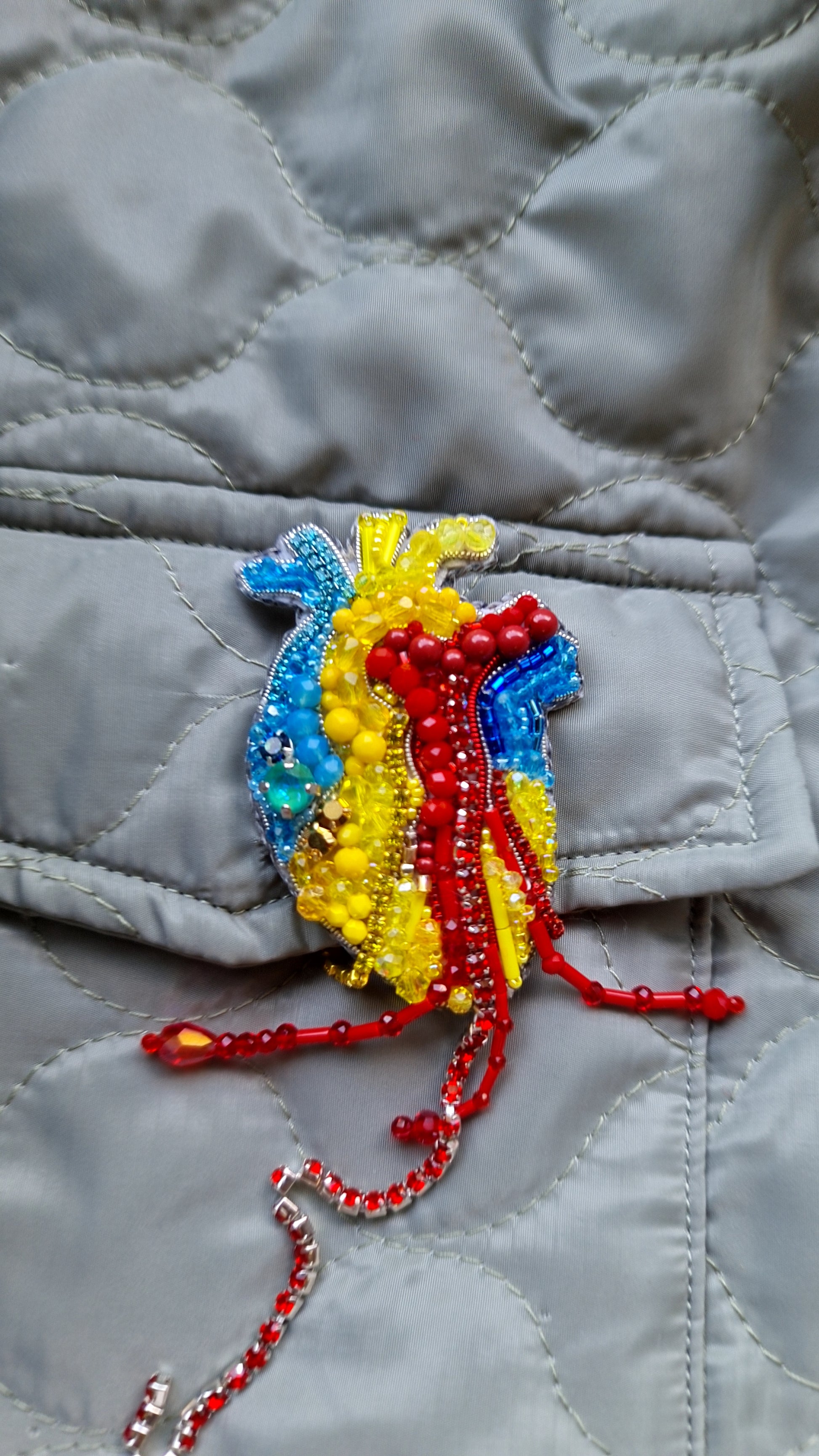 Small Anatomical Heart Beaded Brooch