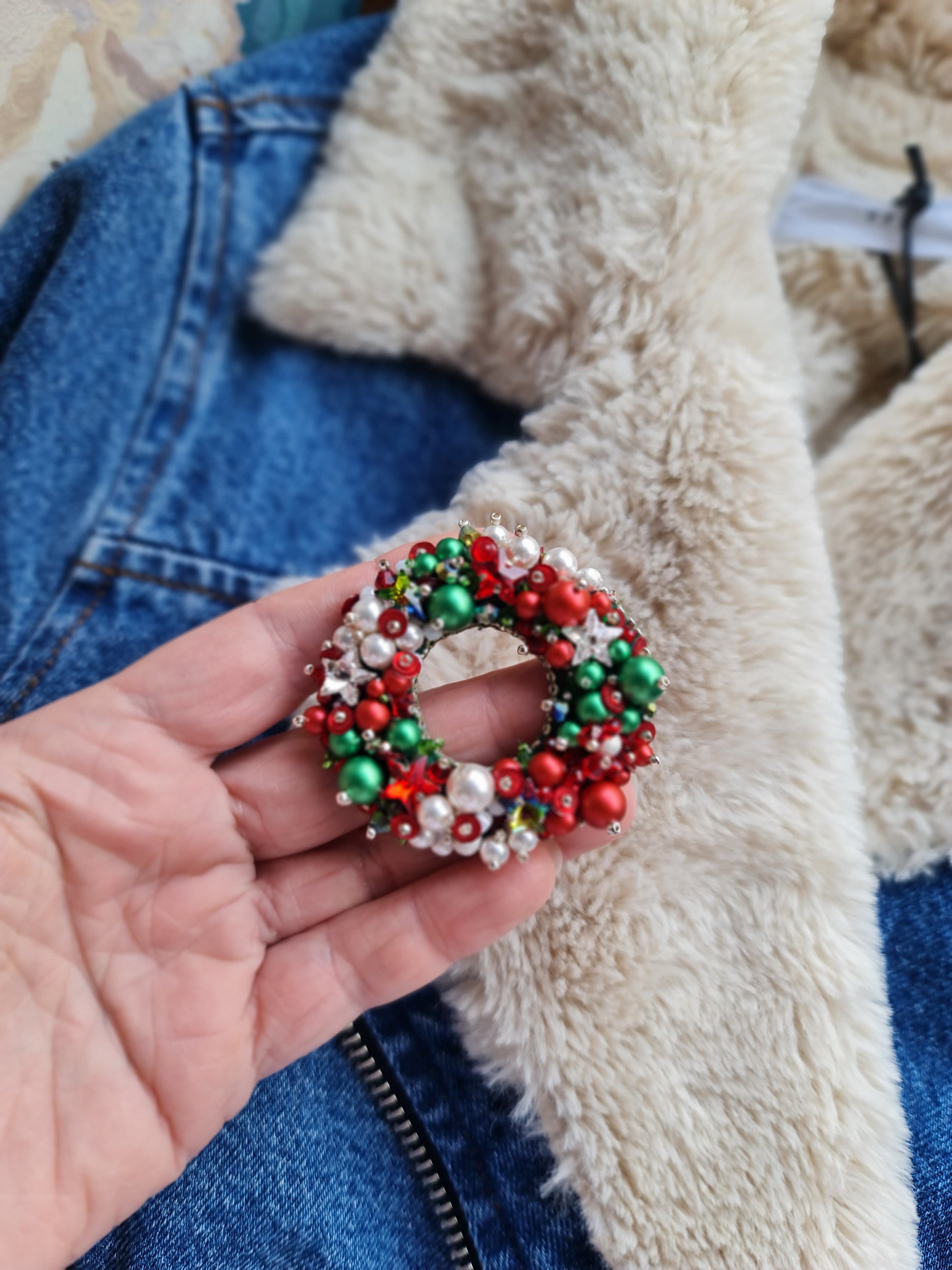 Christmas Wreath Brooch