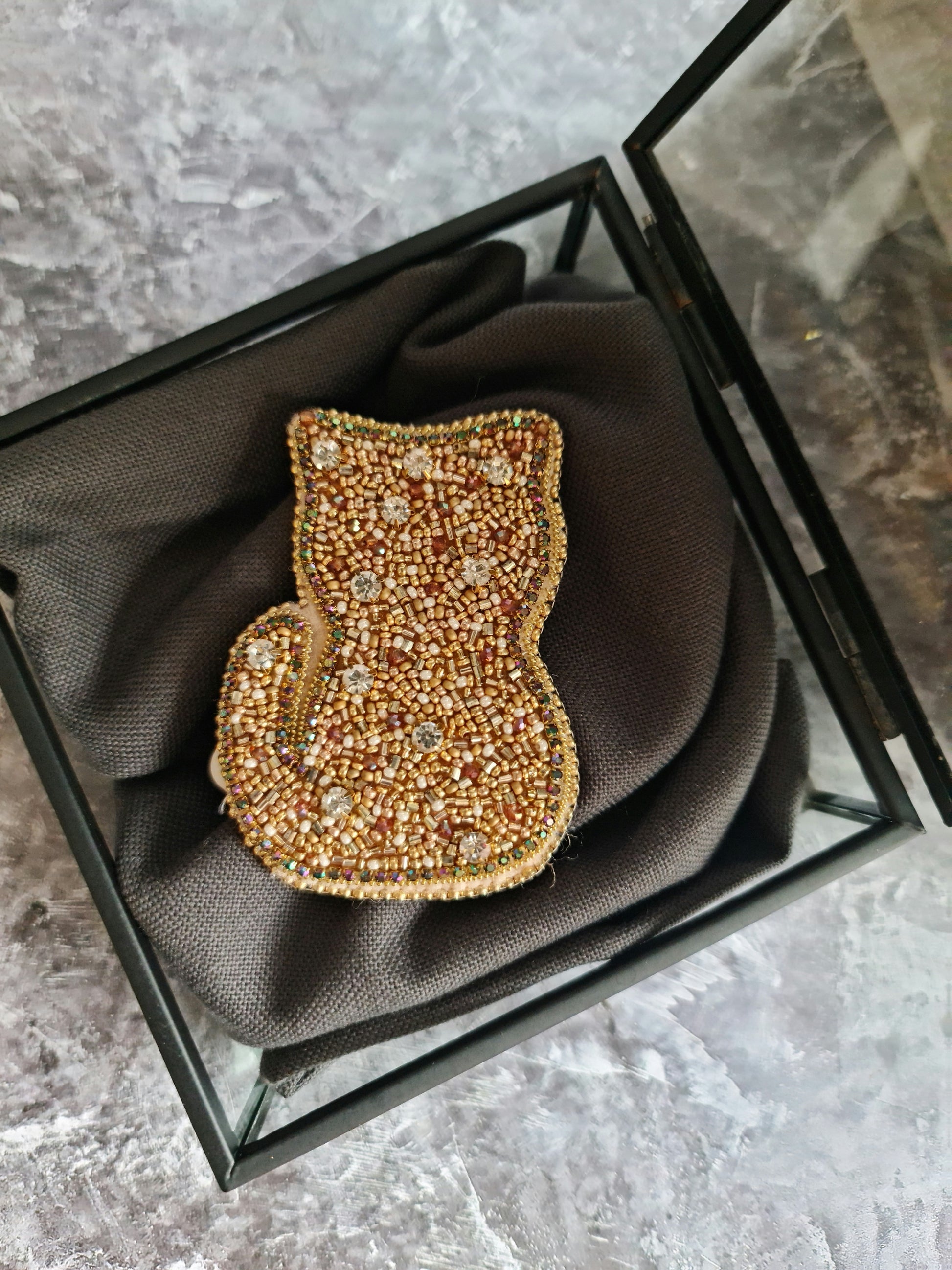Cat Beaded Brooch