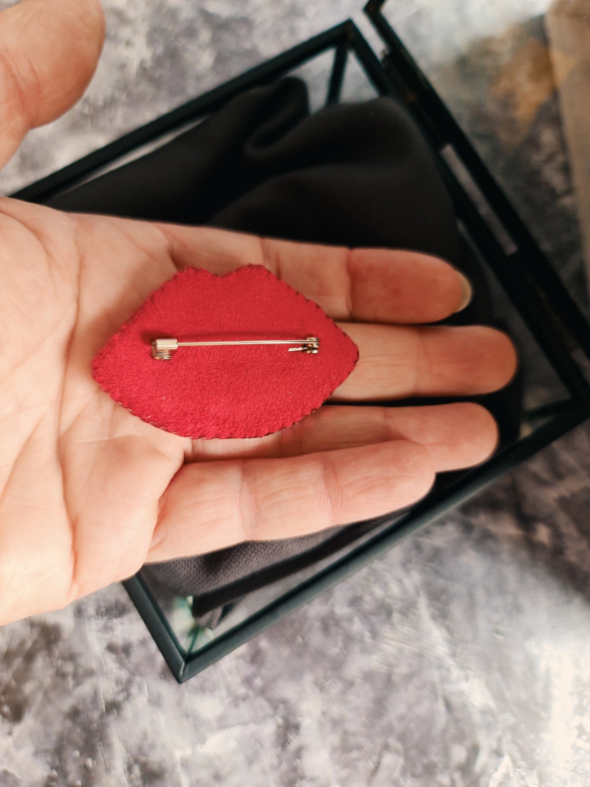 Red Lips Beaded Brooch