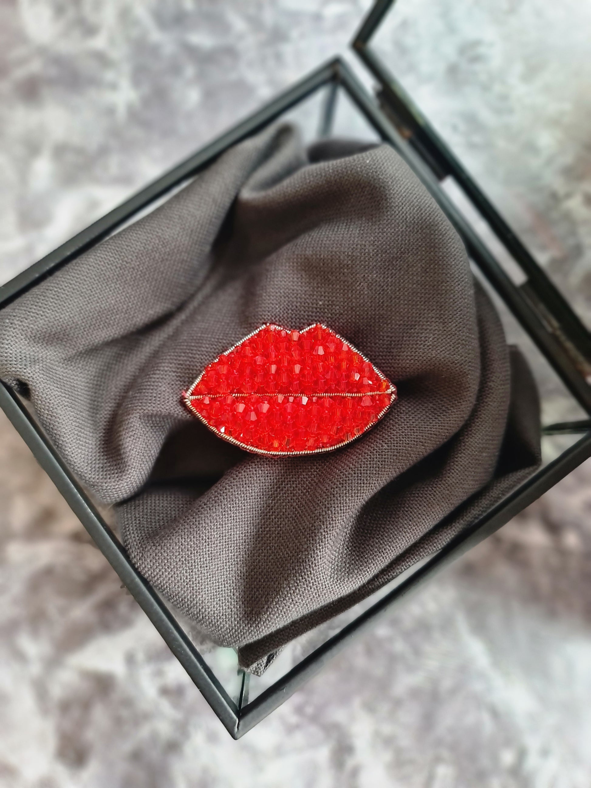 Red Lips Beaded Brooch