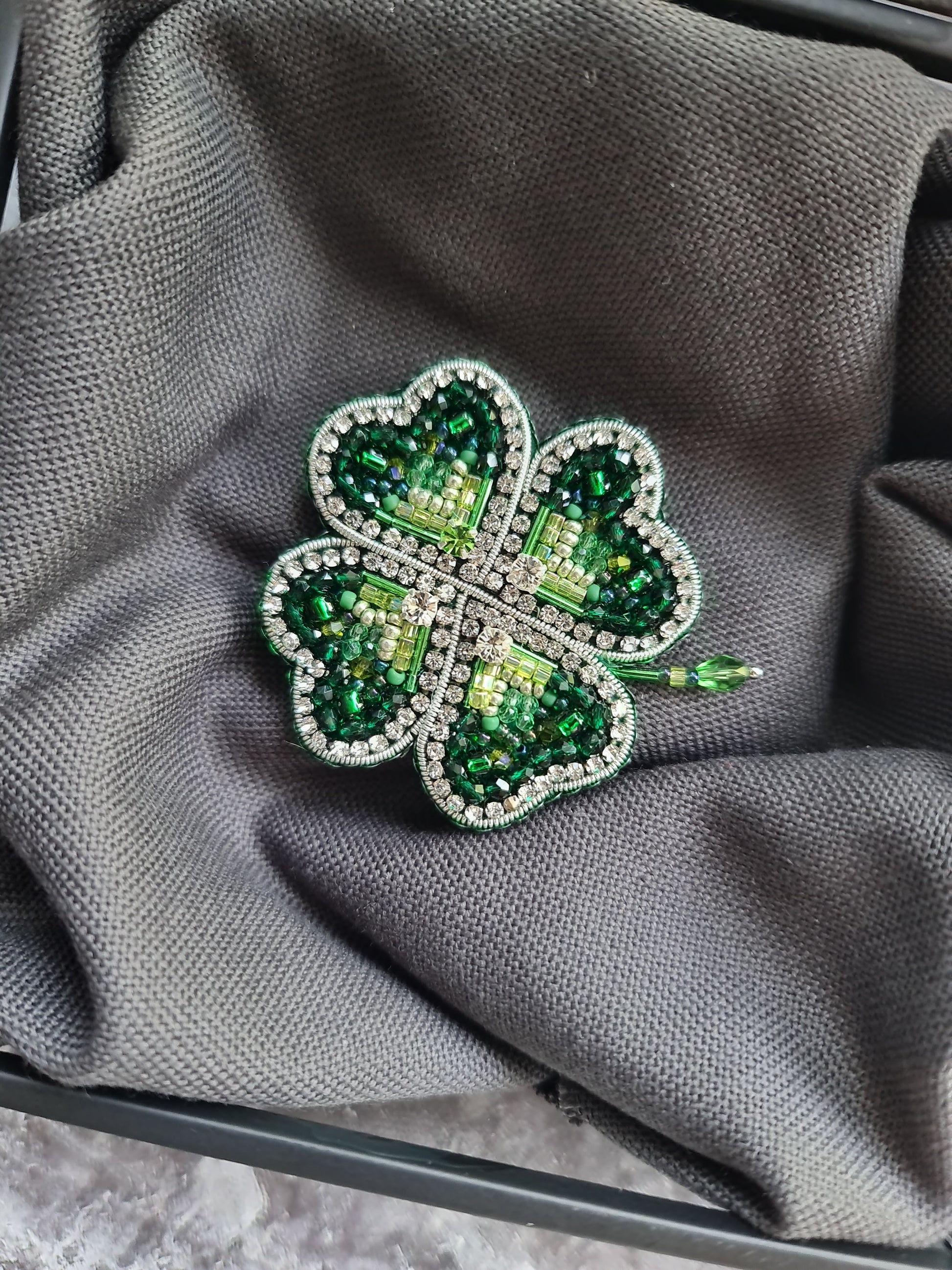 Green Clover Beaded Brooch
