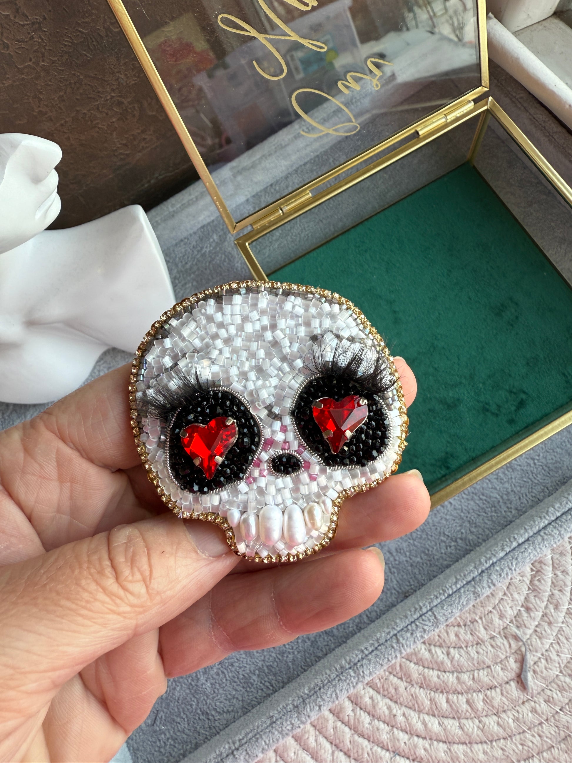 Skull Heart Eyes Beaded Brooch