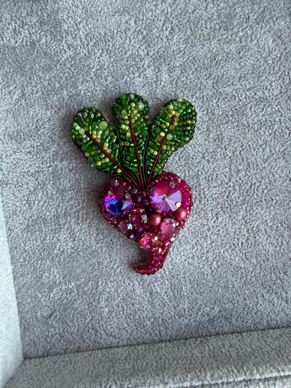 Small Pink Beet Beaded Brooch, Handmade Vegetable Pin, Statement Jewelry